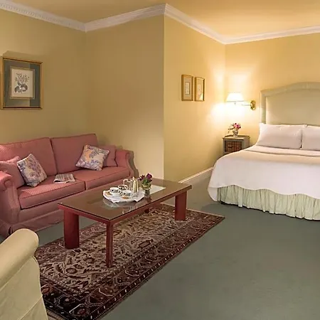 Hotel Aherne's Townhouse And Seafood Restaurant