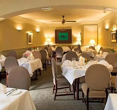 Hotel Aherne's Townhouse And Seafood Restaurant 4*