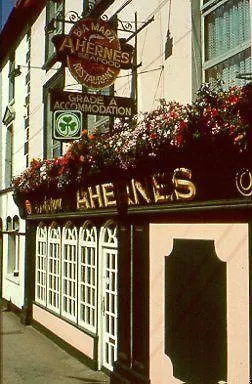 Aherne's Townhouse And Seafood Restaurant Отель