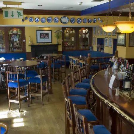 Aherne's Townhouse And Seafood Restaurant Отель Йол