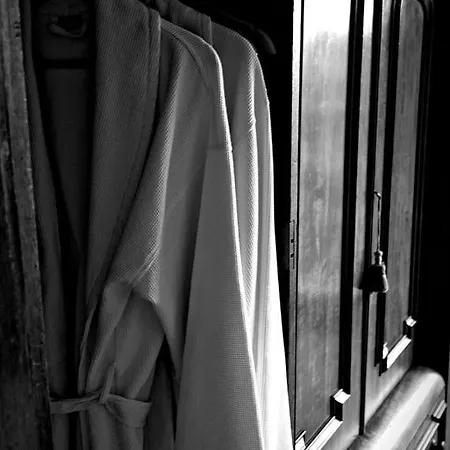 Aherne's Townhouse And Seafood Restaurant 4* Йол