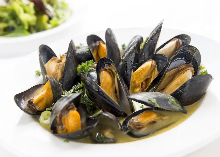 מלון Aherne's Townhouse And Seafood Restaurant